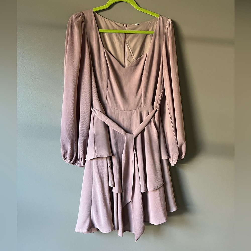 Elegant Mauve Long Sleeve Dress